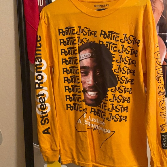 Tupac poetic justice long sleeve yellow and never been worn - Picture 1 of 2